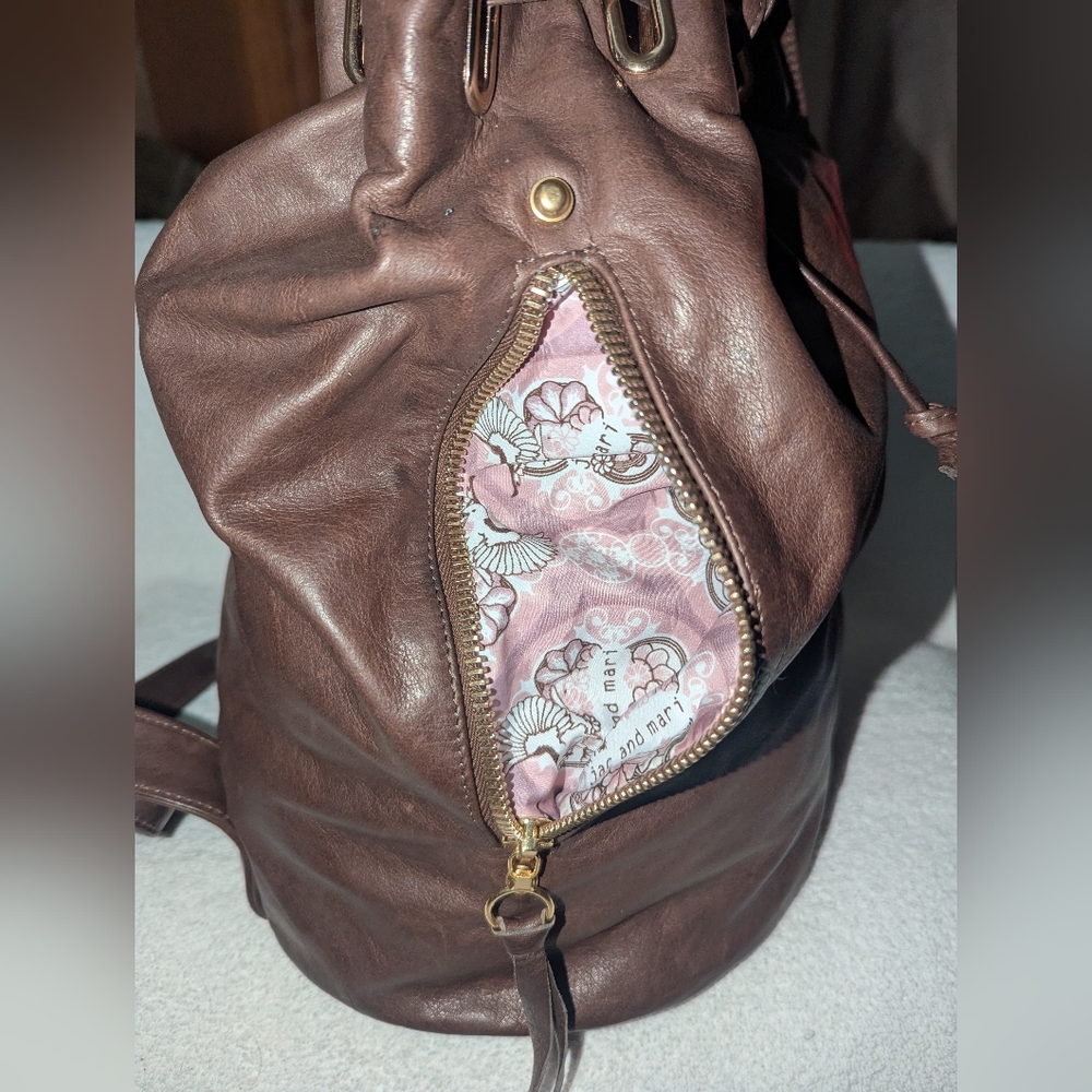 Chic Brown Leather Backpack With Drawstring Closu… - image 4